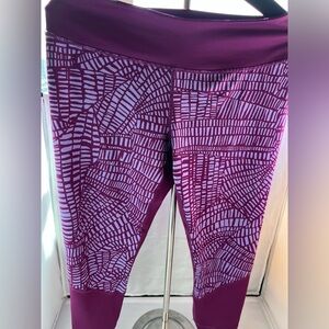 Stylish Purple Patterned Women's Leggings